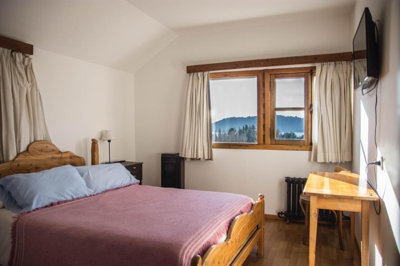 Bed and Breakfast Pajaro Azul San Carlos de Bariloche Exterior foto